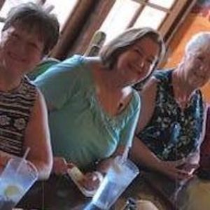 Meet your Posher, Paula